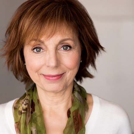 Photo of Nancy Linari