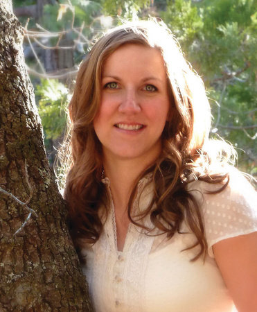 Photo of Joanne Bischof