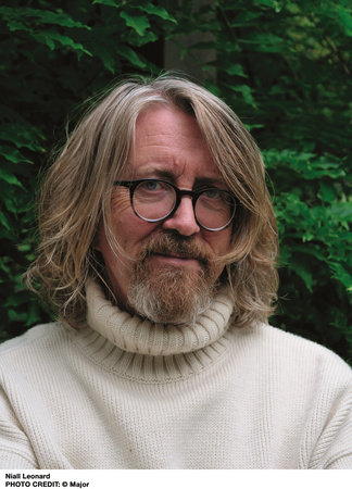 Photo of Niall Leonard