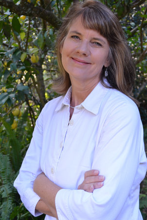 Photo of Cynthia Barnett