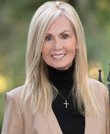 Photo of Chrys Howard