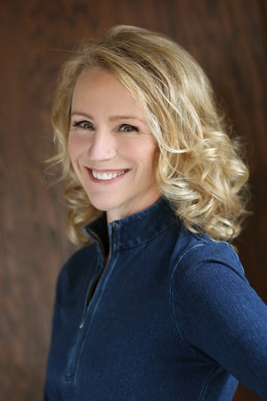 Photo of Liz Heinecke