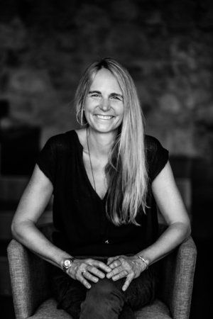 Photo of Jean Oelwang