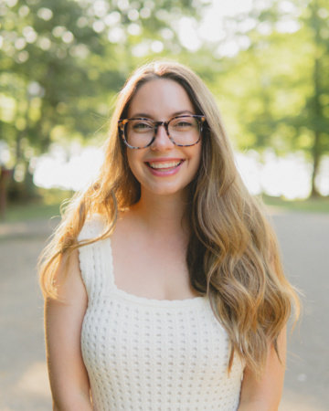 Photo of Rachel Moore