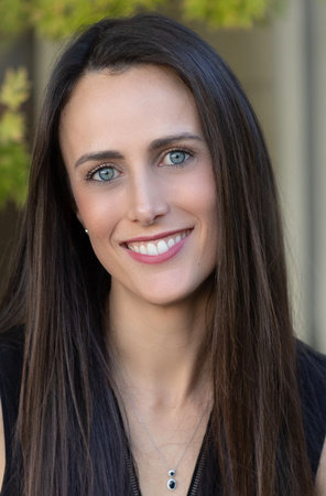 Photo of Charlotte Offsay