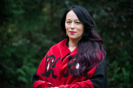 Photo of Dr. Jennifer Grenz