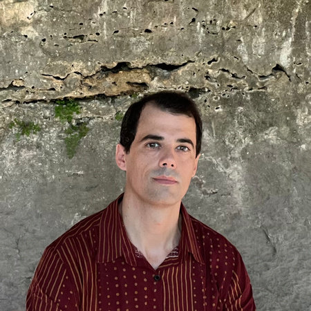 Photo of Seth Harp