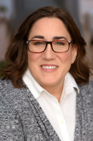 Photo of Beth Pinsker, CFP®