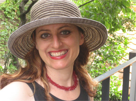 Photo of Leza Lowitz