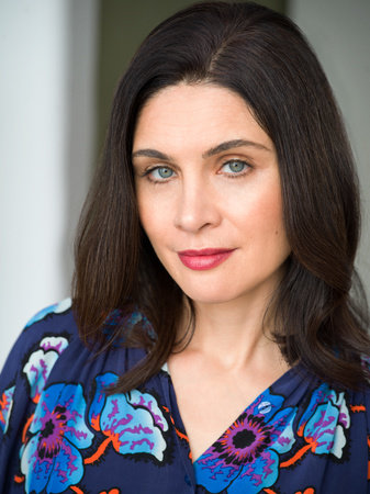 Photo of Lauren Mechling