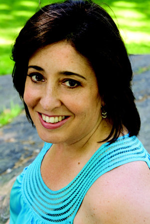 Photo of Paula Derrow