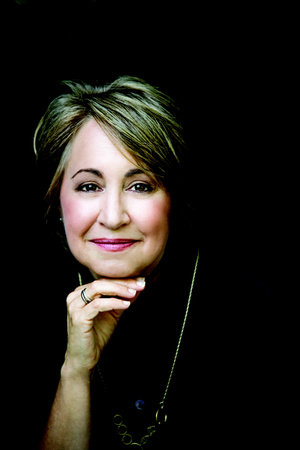 Photo of Lois Kam Heymann